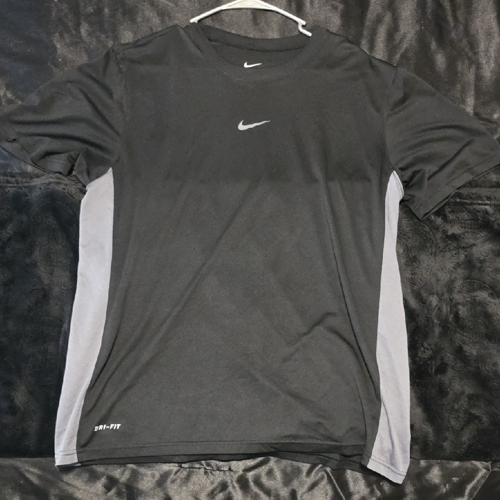 Nike Black and Gray Men's Dri-FIT Athletic Polo Tee